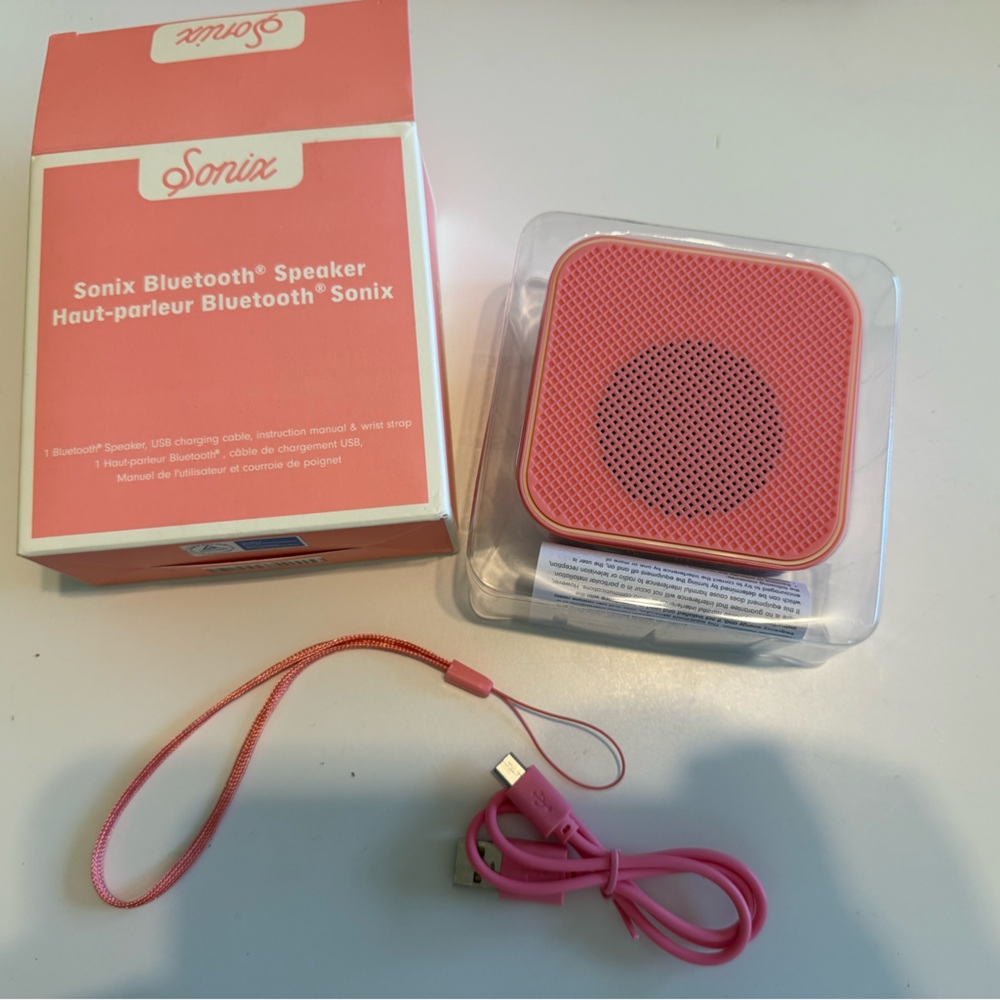 Sonix Bluetooth speaker